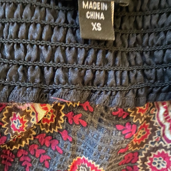 Bebe halter top. Great condition! - Picture 6 of 7